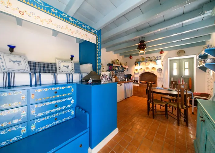 Vakantiehuis Melograno Chalki Town